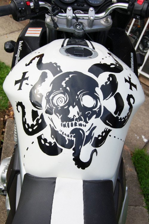 NUTCustoms's tweet image. #Airbrush #Skull #Motorcycle #Tank