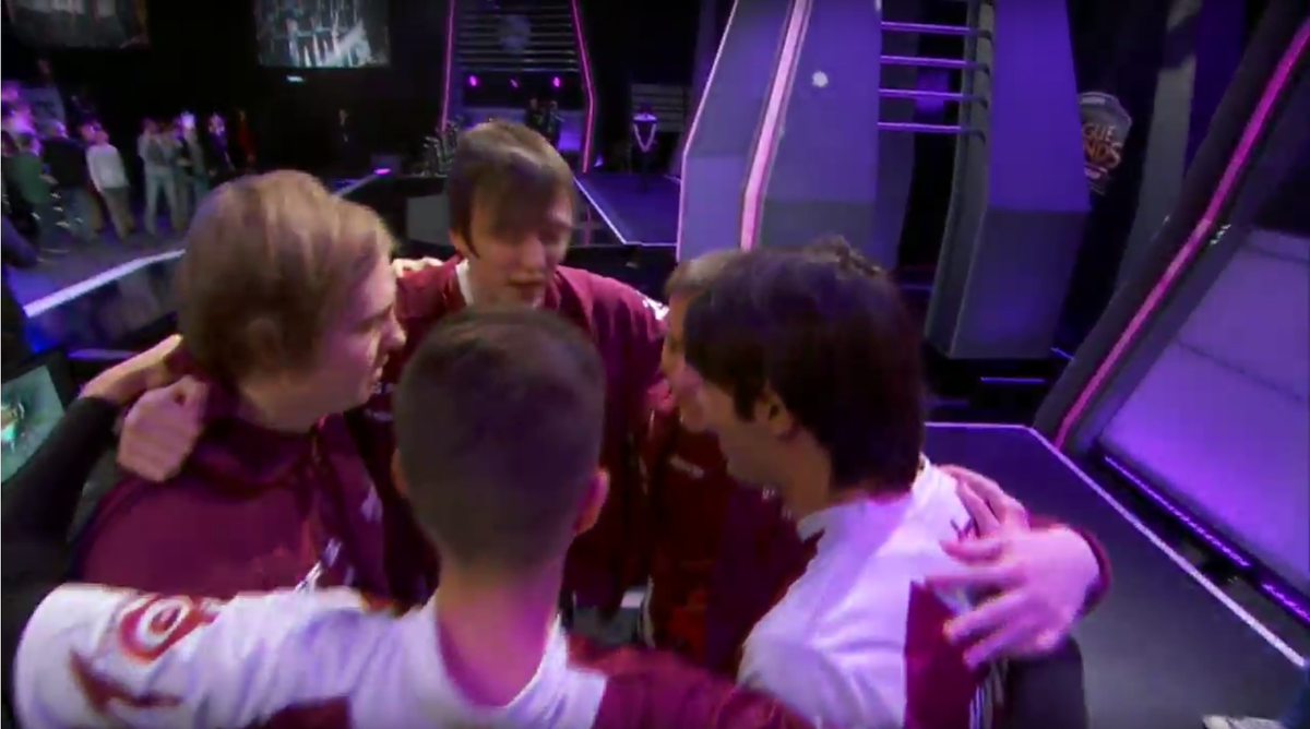 eSportsFirst's tweet photo. .@GiantsGaming go into week two with no win, @UnicornsOfLove go in with two #EULCS #eSportsFirst https://t.co/wsUrE3cek6