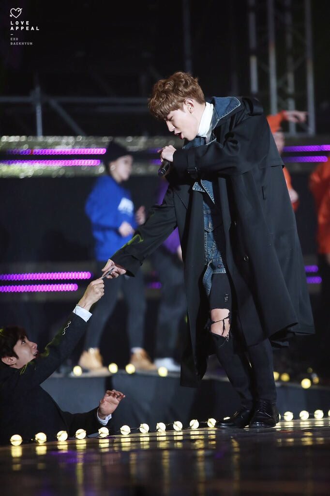 chanbaekunion's tweet photo. Byun Baekhyun. ❤️

Chanyeol's biggest fan and supporter https://t.co/r8M2DMBaAK