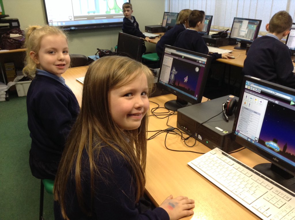 StwilfridsICT's tweet image. Girls can definitely code @St_Wilfrids_CE  #girlscancode #2code @purpleMash @missdowthwaite