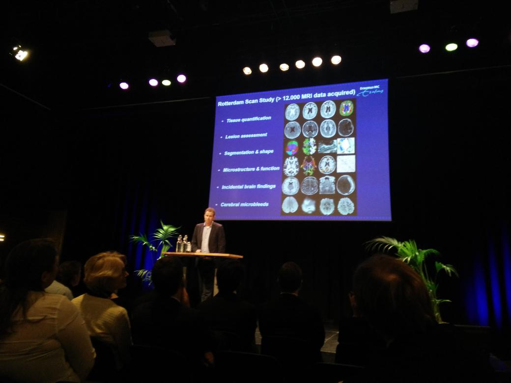 NVvTG | Technische Geneeskunde (@nvvtg) on Twitter photo Wiro Niessen over onderzoek naar nieuwe biomarkers voor dementie <a href="/NVvTG/">NVvTG | Technische Geneeskunde</a> <a href="/NVvTGcongres/">nvvtgcongres</a> <a href="/ErasmusMC/">Erasmus MC</a> <a href="/UT_TG/">Techn. Geneeskunde</a> Wiro Niessen over onderzoek naar nieuwe biomarkers voor dementie <a href="/NVvTG/">NVvTG | Technische Geneeskunde</a> <a href="/NVvTGcongres/">nvvtgcongres</a> <a href="/ErasmusMC/">Erasmus MC</a> <a href="/UT_TG/">Techn. Geneeskunde</a>