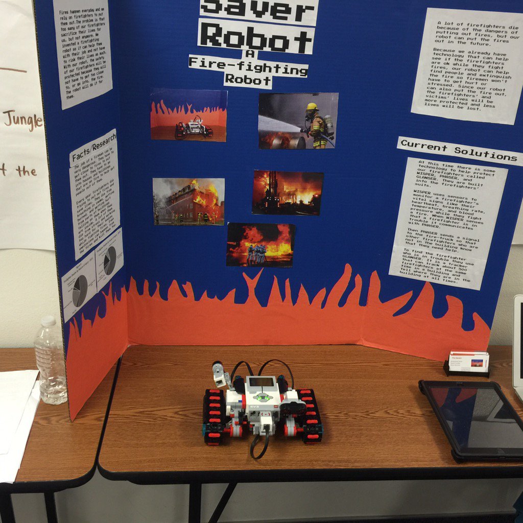 CJ_OrtizBertolo's tweet photo. Our amazing robotics team @teamcentral getting ready for tomorrows competition! #STEMBOTS #centralulearns https://t.co/aXmcy7r83n