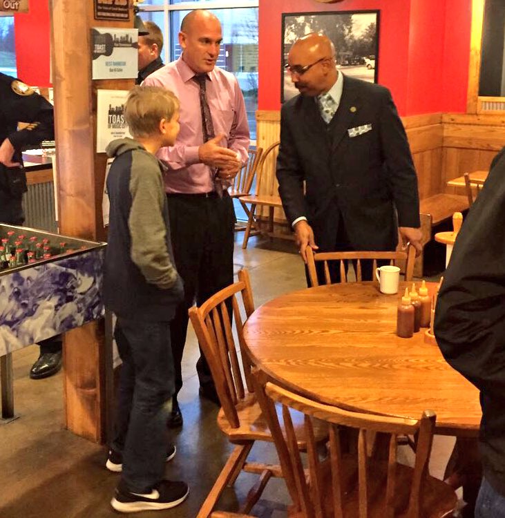 JamesAHambrick's tweet photo. The best part of #CoffeeWithaCop is connecting with citizens from the community. Great interaction this morning. https://t.co/2WK5QBgWHu