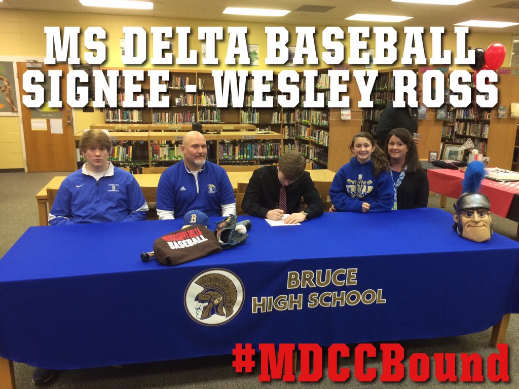 Bruce_High's tweet photo. Congratulations to Senior Wesley Ross on signing with Mississippi Delta CC to play baseball. https://t.co/9pPo1zuyJ1