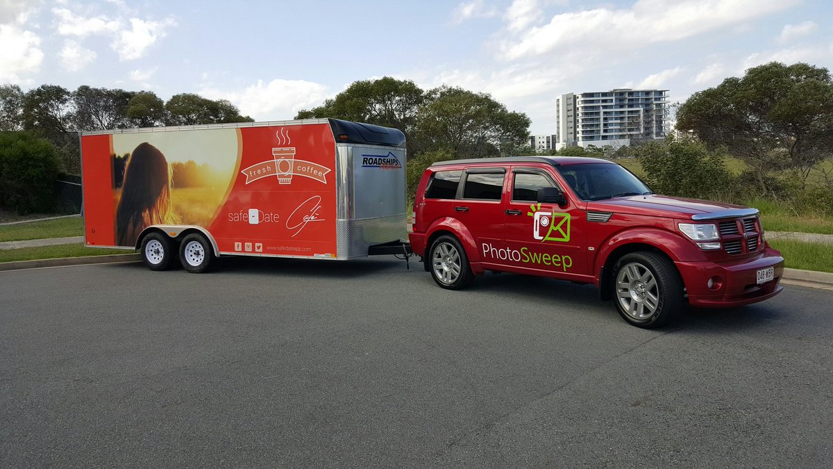 safeDateapp's tweet photo. Tow vehicle stickered and ready for action.
#safedateapp https://t.co/2WC6CrZy1v