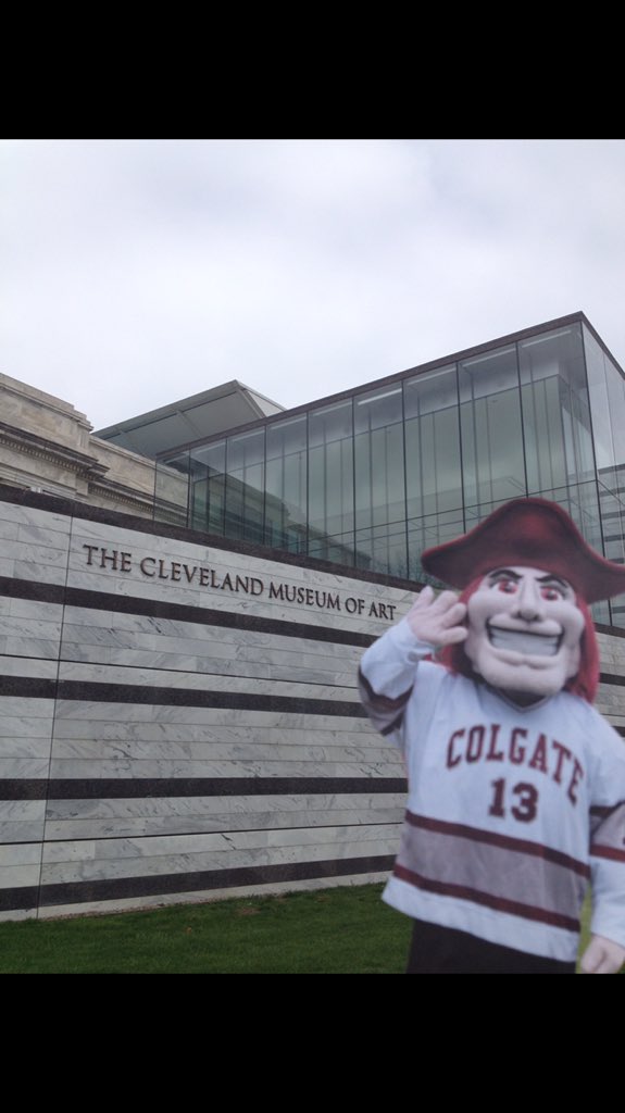 ColgateClubCLE's tweet photo. @GateAlumCouncil Here's #FlatRaider during his last visit to CLE! https://t.co/IJyDUDFZ1G