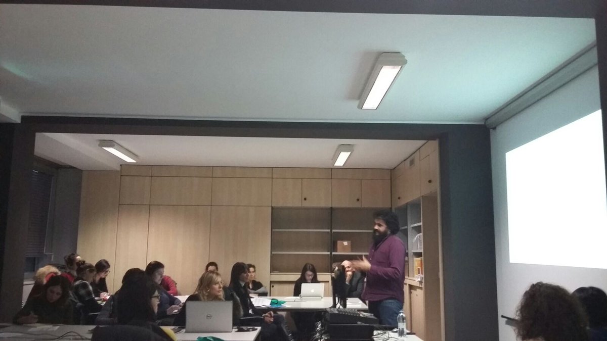 digitalschool's tweet photo. grazie @dietnam per rendere leggero studiare a quest'ora #progettodigitalschool https://t.co/CcWAdLgnes