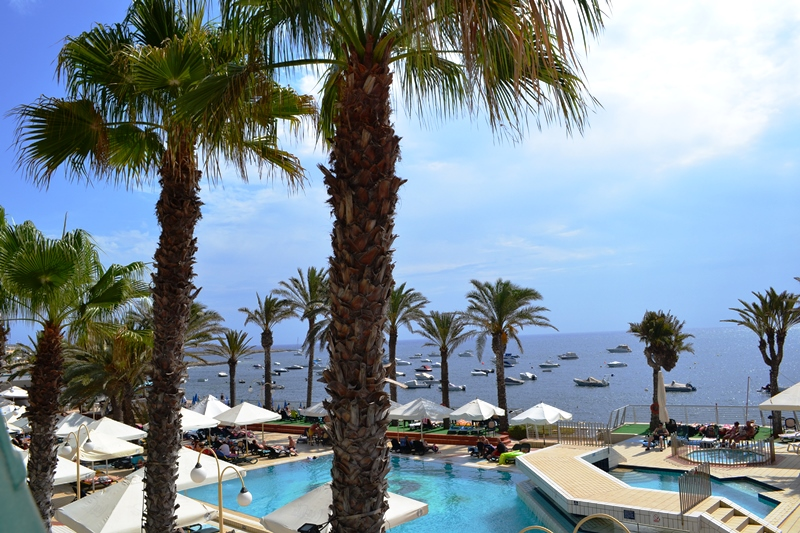 lostandfoundfes's tweet photo. FLASH COMP 💥

RT to win accom. for 2 at one of the official pool party hotels, Qawra Palace

https://t.co/51su93mnAC https://t.co/KHmeyzZk4x