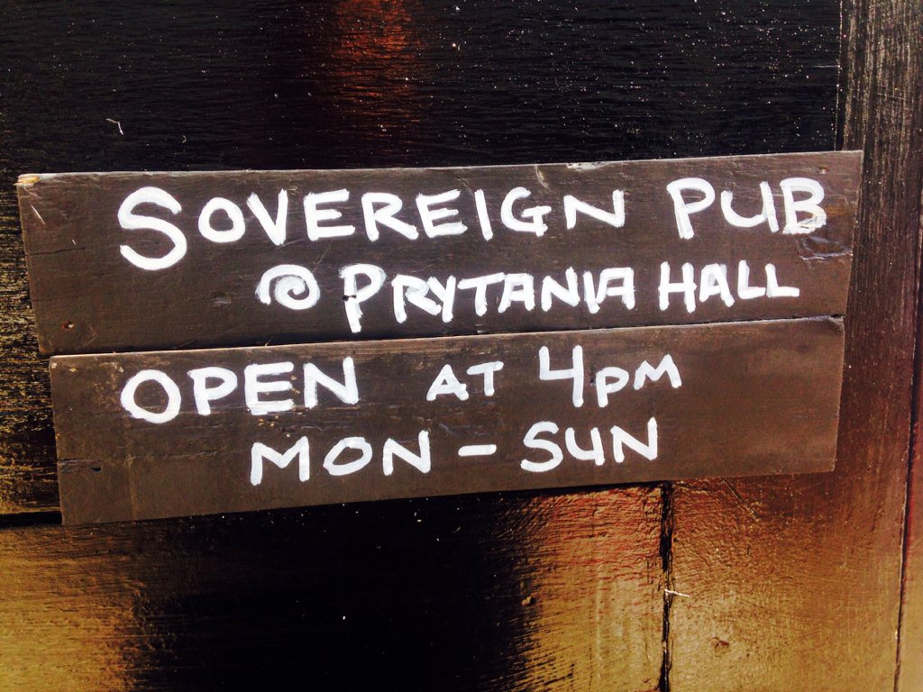 SovereignPub's tweet photo. See y'all at 4pm today! $6 Double Well Cocktails 'til 7pm! #Guinness #NOLA #NewOrleans #happyhour #TGIF https://t.co/PLVkNF8reO