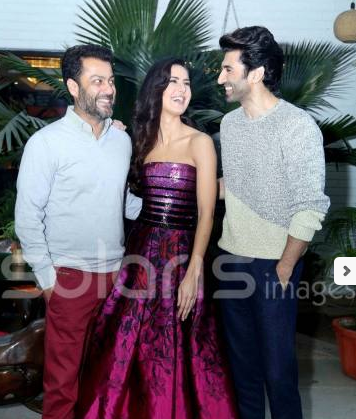 KatrinaKaifFB's tweet photo. Gallery - Katrina Kaif &amp; Aditya Roy Kapur launch Pashmina in Delhi https://t.co/rqHpWEklXM https://t.co/sSKfMvhJ1C