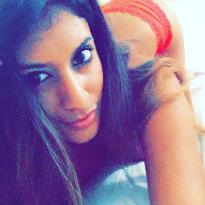 😍😍😍 https://t.co/j3AcZHm3jU<a href="/tag/humpday"class="tags"><span>#humpday</span></a><a href="/tag/asswednesday"class="tags"><span>#asswednesday</span></a>