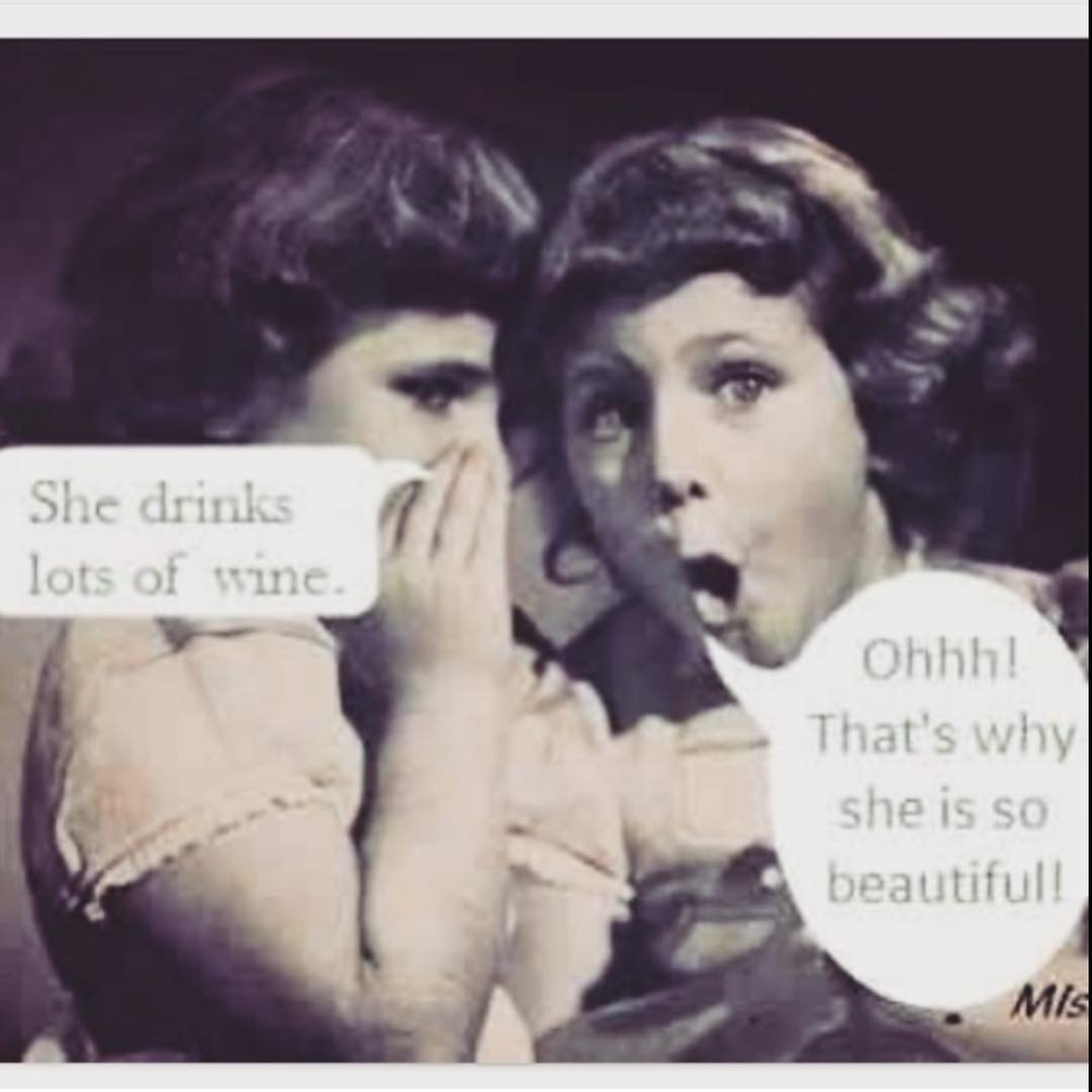 ReverseWineSnob's tweet image. RT @alawine: Beauty secrets revealed... RT @ReverseWineSnob: #wine #winelover