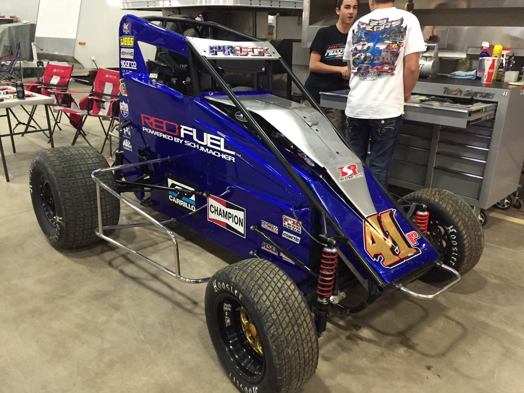 PRNAtTheTrack's tweet image. His dad a favorite @zMAXDragway @ProckRocket41 @cbnationals @cbyrd33 @shoeracing @JEGSPerformance