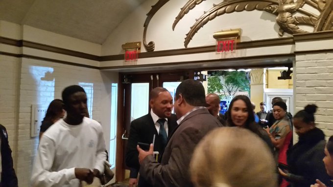 At the #ConcussionMovie premiere. The movie was great! I am shocked #willsmith was an #OscarSnubs. @WillSmithNews<a href="/tag/concussionmovie"class="tags">#ConcussionMovie</a><a href="/tag/willsmith"class="tags"><span>#willsmith</span></a><a href="/tag/oscarsnubs"class="tags"><span>#oscarsnubs</span></a>