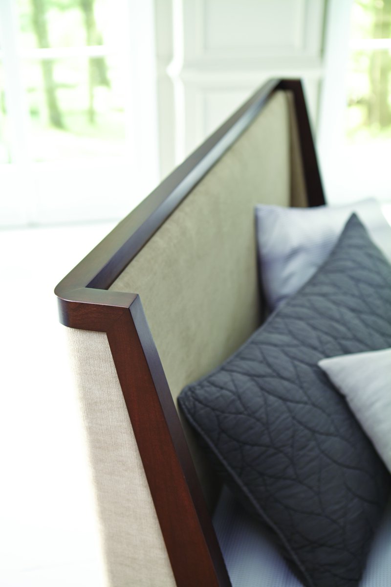 Almirafurn's tweet photo. The Jensen Shelter Bed @Almirafurn #Canadianmade #solidwood https://t.co/jOqVZ1URqg