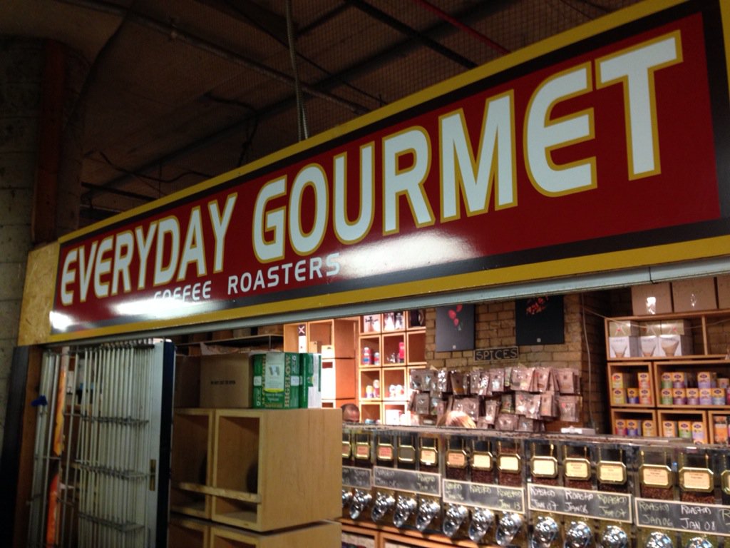 coffeecakekiss's tweet photo. Had a fantastic day yesterday at @StLawrenceMkt, met Sara owner of @Everyday1979 roasting great coffee :-) xxx https://t.co/R0XNb9NE8V