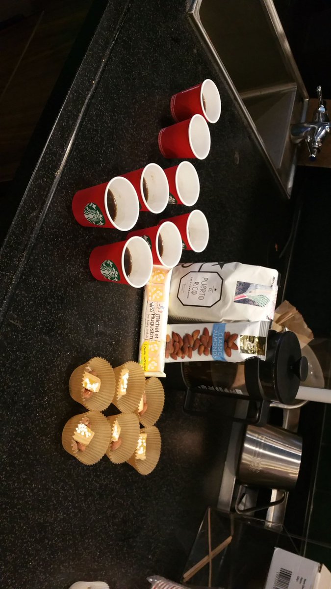 El Paso Starbucks tweet media