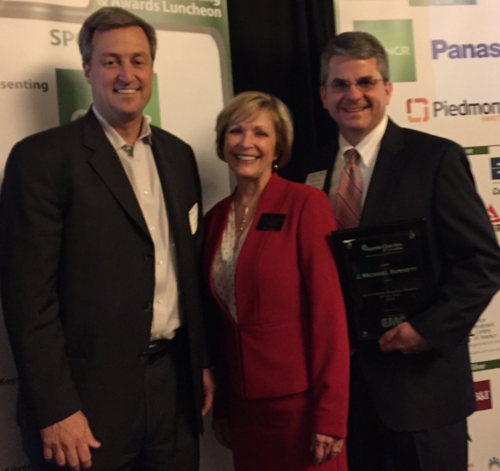 KBrown_Piedmont's tweet photo. Congrats @PiedmontHealth Fayette CEO Michael Burnett, 2016 Business Person of the Year #FayetteCofCommerce https://t.co/EMroYXkpfZ