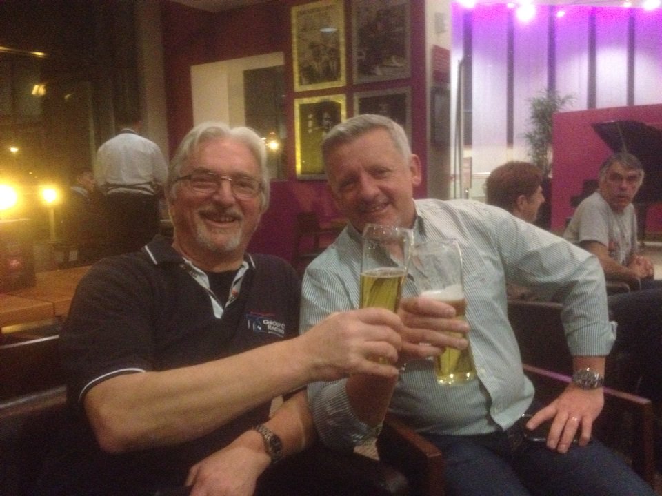 Look who's come now <a href="/nickygrist/">Nicky Grist</a> <a href="/damonhill/">Damon Hill</a>