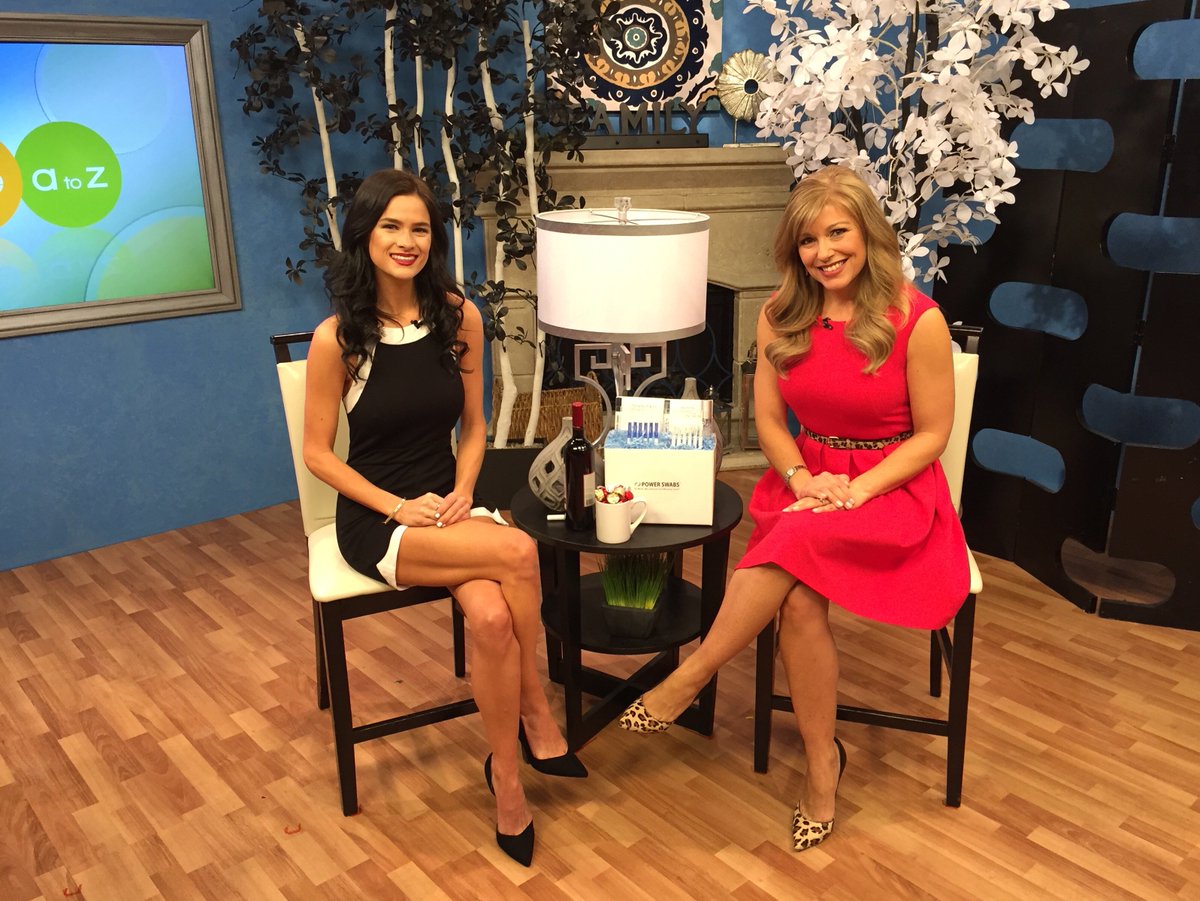 sldsass's tweet photo. So much fun on 'Your Life A to Z' on 3TV / AZ Family! #host #spokesperson #powerswabs #ootd #tv #livetv #lovemyjob https://t.co/6ML7hAQA5e