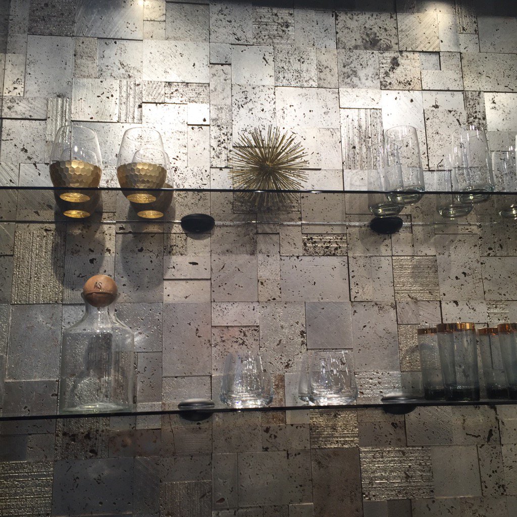 JuraKoncius's tweet photo. Metallic leafed travertine tile at new @annsacks in DC. https://t.co/wiuCqRLzNQ