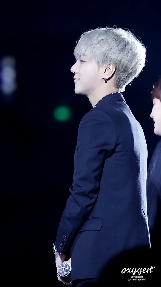 SUPER JUNIOR E.L.F tweet media