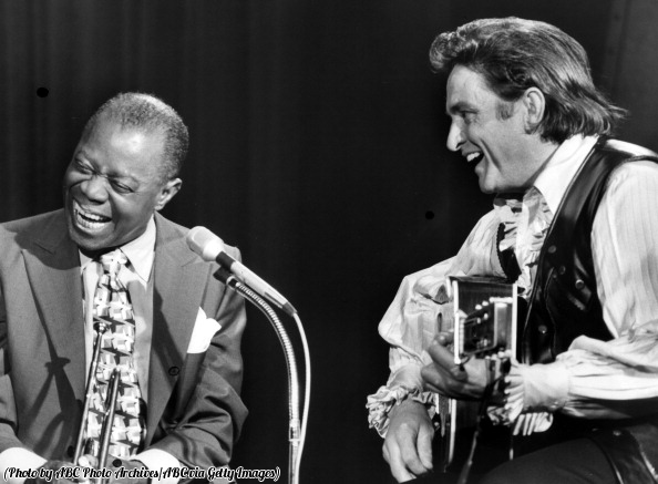 HistoryInPics's tweet photo. Louis Armstrong and Johnny Cash, 1970. https://t.co/2TBW9h3vk6