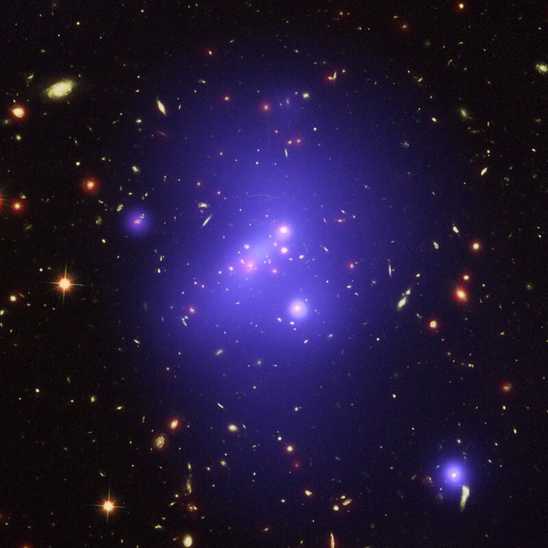 Conductor222's tweet photo. 'Galaxy Cluster IDCS 1426' https://t.co/0sFoCOJTlS #space #universe https://t.co/d417ze4FI6