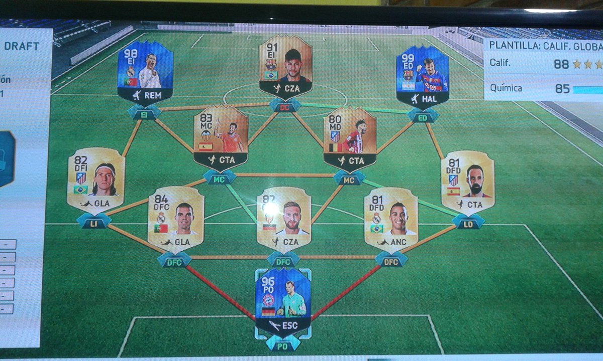 CAMILOFACUNDO's tweet photo. @DjMaRiiO_90 mi primer fut draft y sale esto un saludo desde colombia a ti y todos @Pumuscor@TOBBALink  y etc,grande https://t.co/w8rM9jtQpS