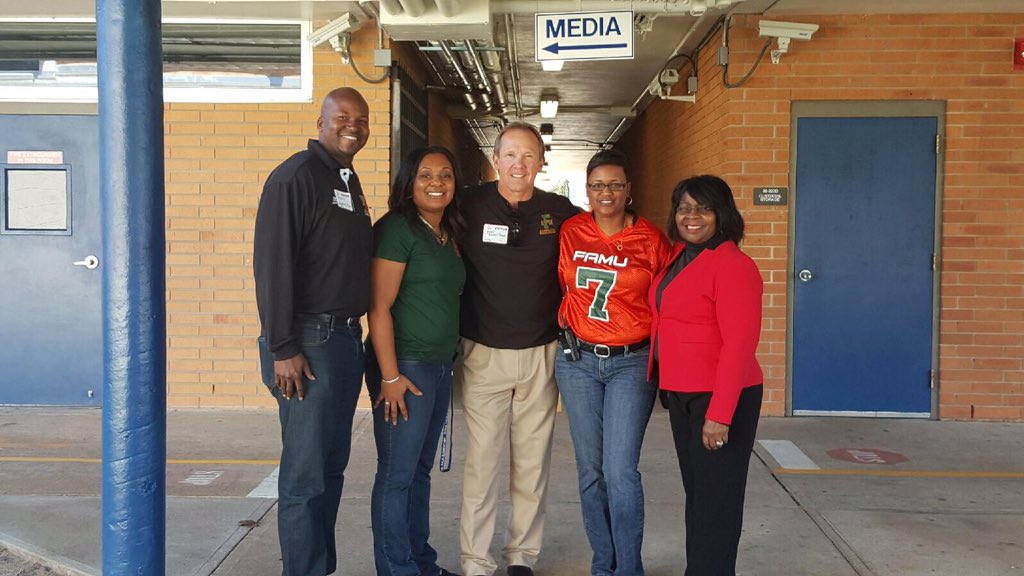 FAMU_Baseball's tweet photo. FAMU Baseball was able to visit with Sabal Palm Elementary today and reading with the students https://t.co/IGs7FQldy0