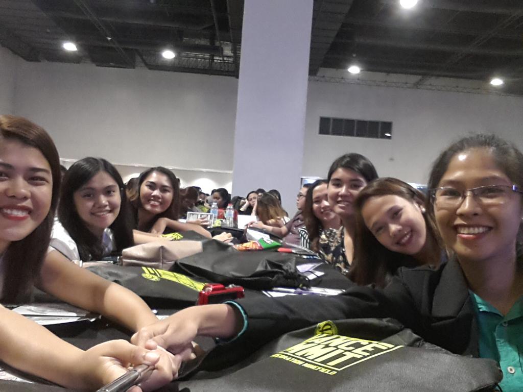 woo_shaii's tweet photo. Team Selfie! #NFS2016 #JCFAP https://t.co/WUbPSBrfbi