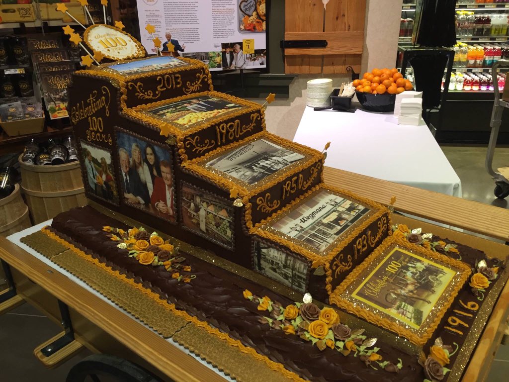 john_kucko's tweet image. Happy 100th Birthday to #Wegmans.  Giant cake at East Avenue store.  @rochester proud! @rocbuzz Pic via Jay Gardner