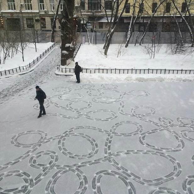 Sevgili beklerken sanat yapmak;