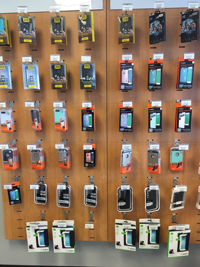 SprintCWCove's tweet image. Come get your 15% discount on any accessory! Just follow and retweet us and we'll get you an awesome deal! #CWSprint