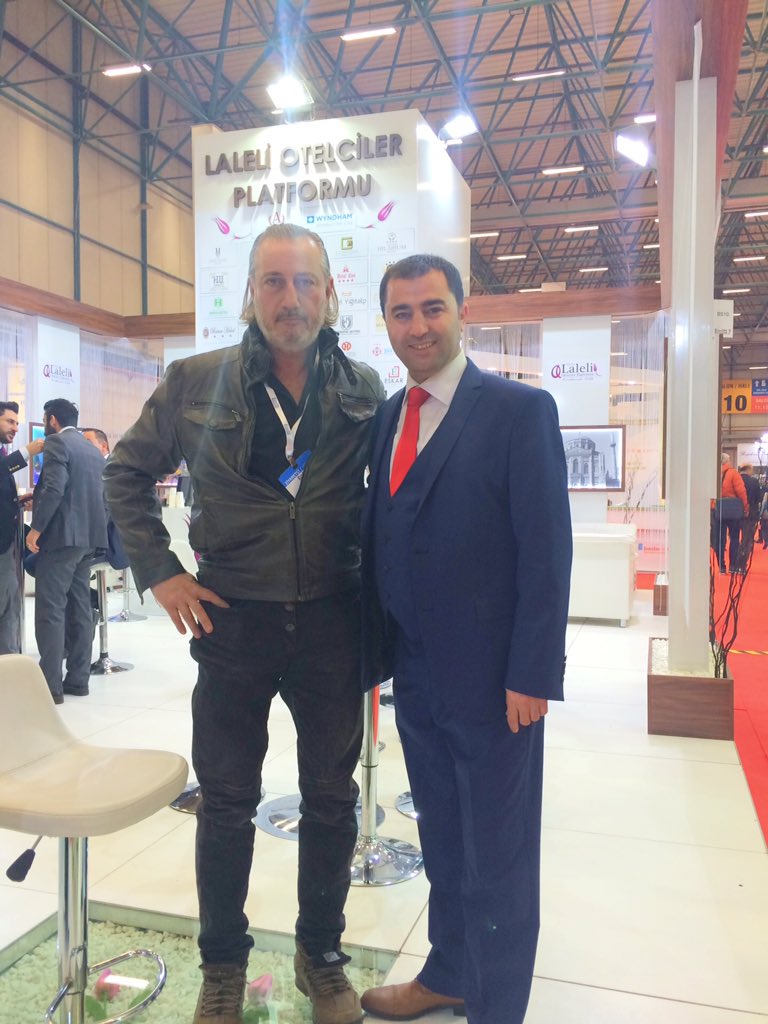 erdoganipekFB's tweet photo. #AyhanIşık #Sibiryalı #eşkiyadünyayahükümdarolmaz #Emitt #Tüyap https://t.co/Yf1RT3Vcoy