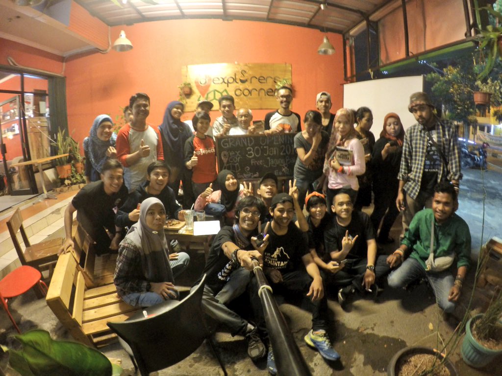 Grand Opening pojok petualang, D'explorers Corner-nya @inoerimbu Congrats! 🎉🎉