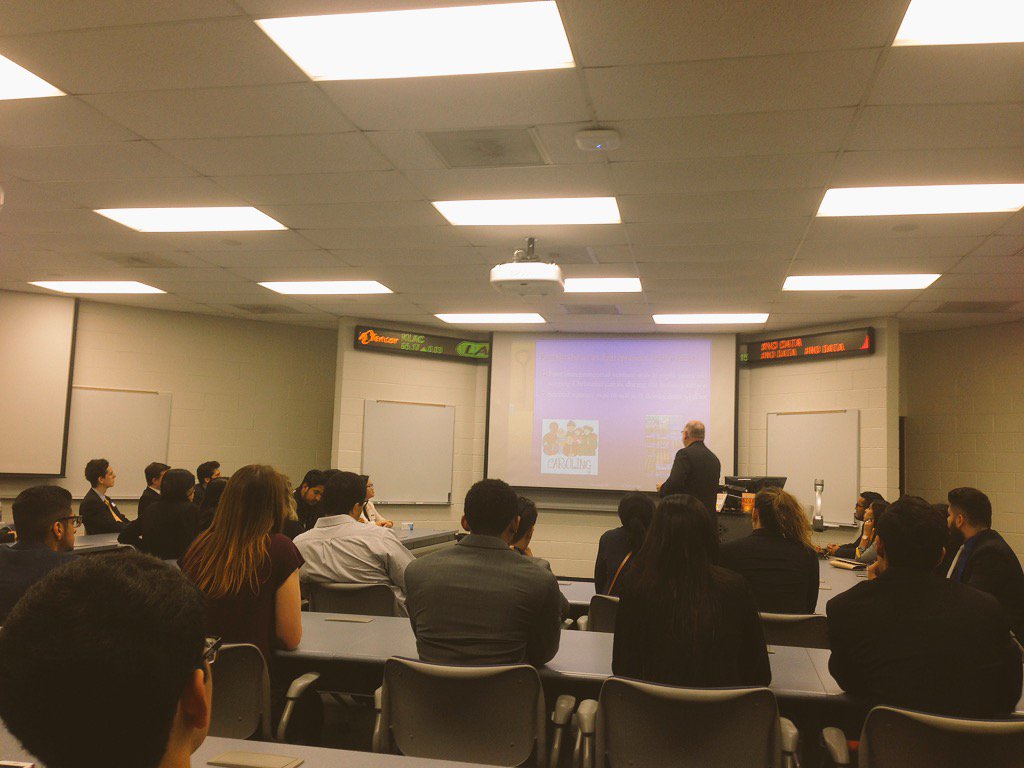 Beta Kappa brothers attending former District Director Paul Brodie's "Motivation 101" session at #GWRcon #BrodieEdu