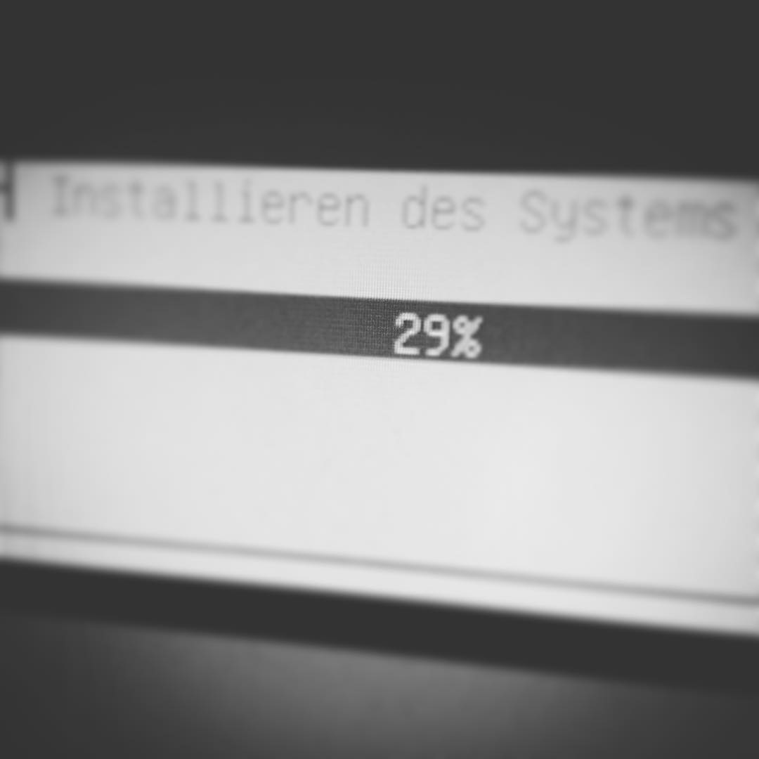 advantagehostde's tweet photo. #neuerserver Bald sind wir fertig! :D https://t.co/iQBdm9qt07