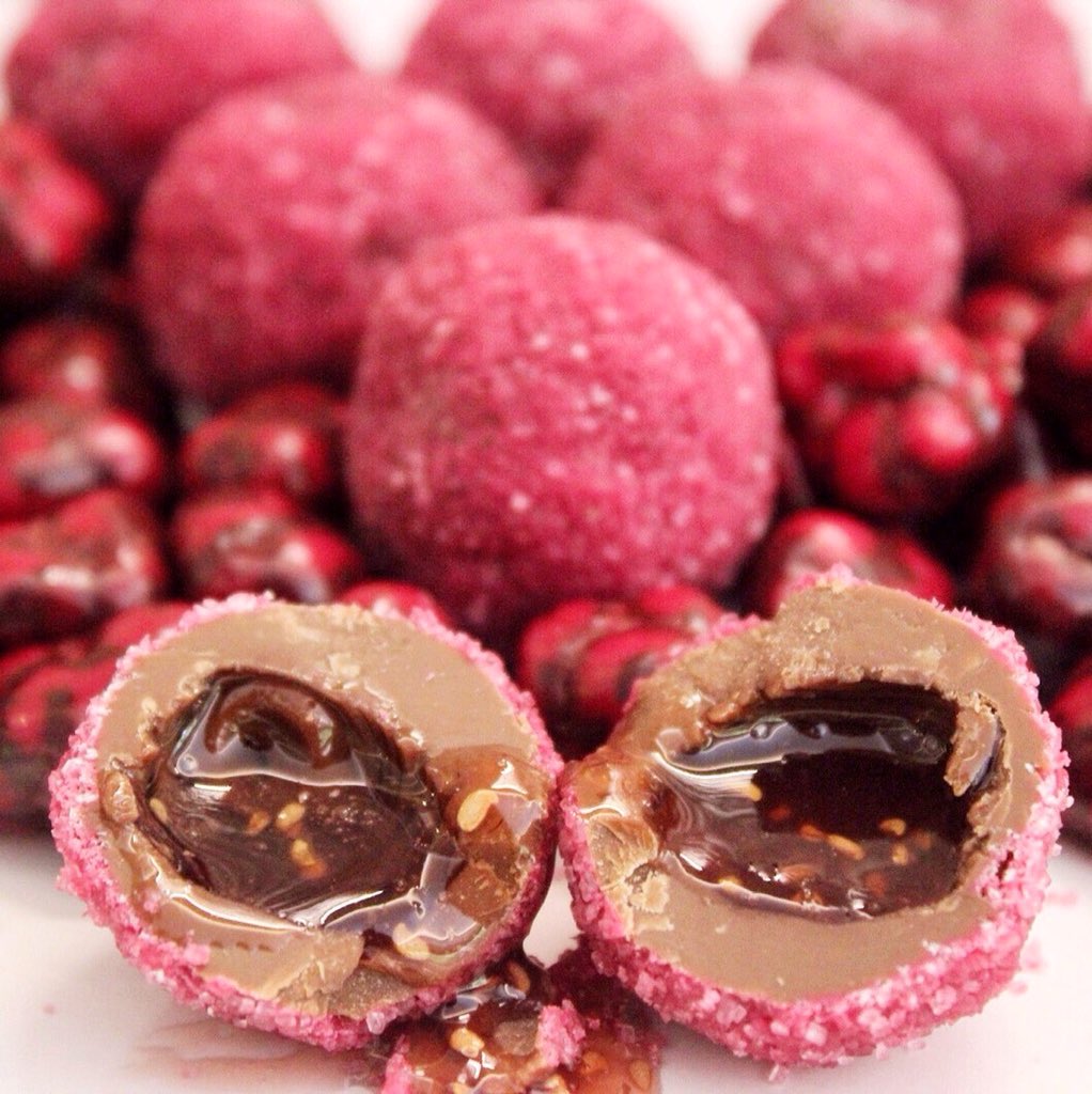 Bugün Hisse Mutluluğa Endeksli Çikolata Parçacıkları Günü