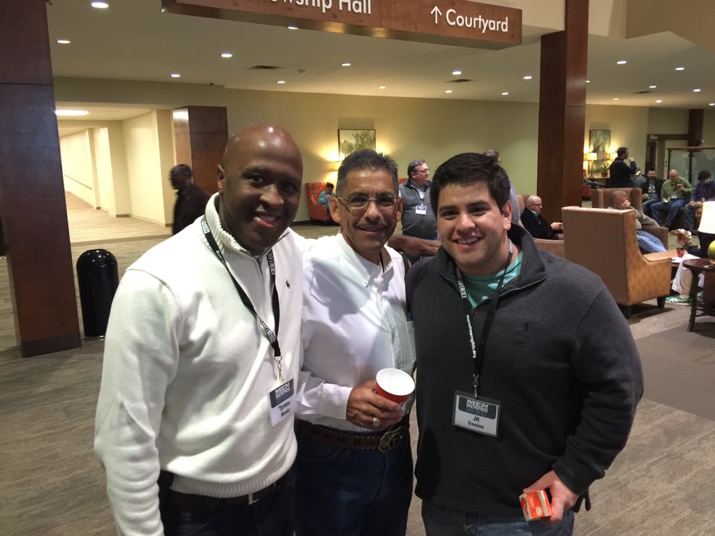 oneflydj's tweet photo. It's a great day Men of Memphis@ Belleuve Baptist!! https://t.co/C3ERv6p5mH