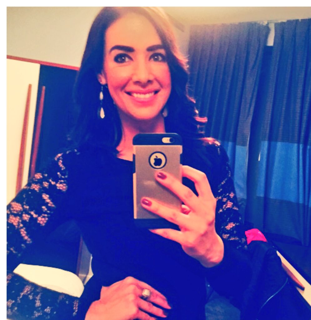 alisonleebeck's tweet photo. 💋💅👠Last Nights Look @hm @HenriBendel @BobbiBrown #bachelorette #boom #beauty #blessed https://t.co/hZSgVlgCmx