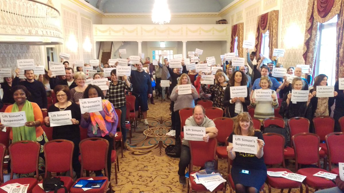 StefanEalingNEU's tweet photo. Lift Simone's Suspension from NUT London Regional Weekend
#LIFTSIMONSSUSPENSION
@BirminghamNUT https://t.co/tFdJcK9mlO