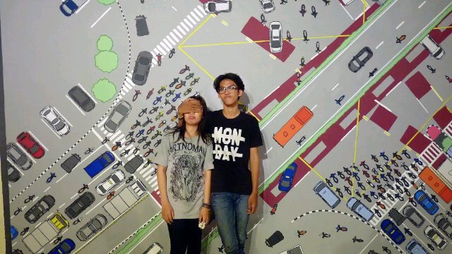 Si tea kaya perangko nempel mlu lo <a href="/anggaardn/">anggaaaaa</a> 😘😘😘😘