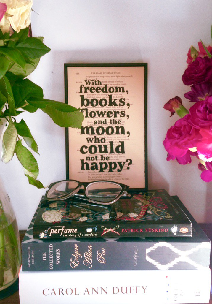 TheLLStyle's tweet image. Surround yourself with positivity✨🌷