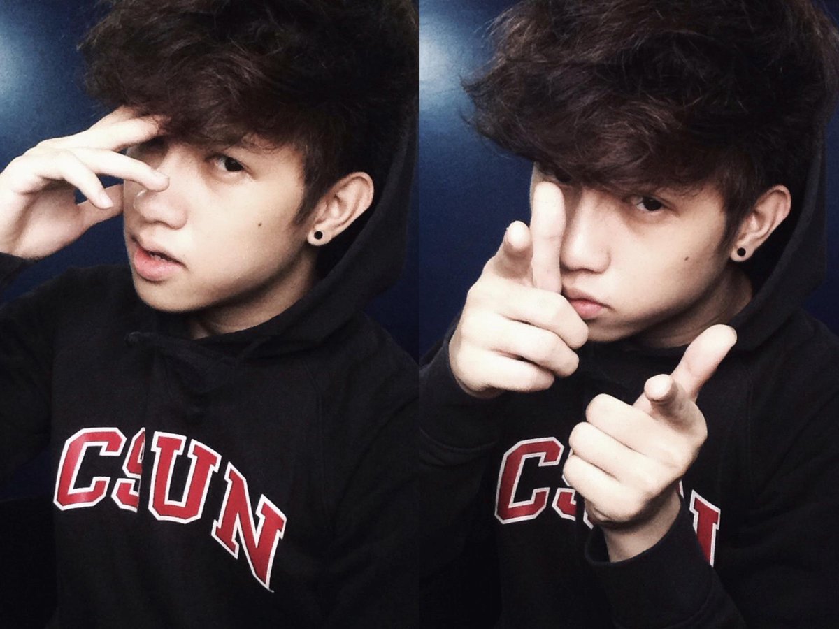 ranzkyle's tweet photo. I'll see you tomorrow! Market market 4pm ;) https://t.co/52HQWyqg8V