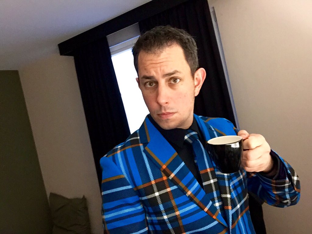 jmikola's tweet image. A spot of Scottish tea before we take the stage for #PHPJeopardy #phpbnl16