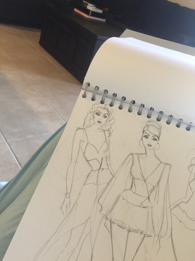RosaRodriguezP's tweet photo. Saturday morning #fashionillustration #sketch #goodenergy
Can you spot Coco #sheblends https://t.co/U3cWI0ksub