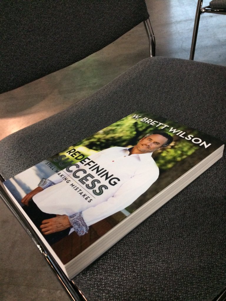 marymacarthur's tweet image. How do you get a best seller. Print lots and give them away. Second day Brett Wilson books on chairs. #FarmTech16