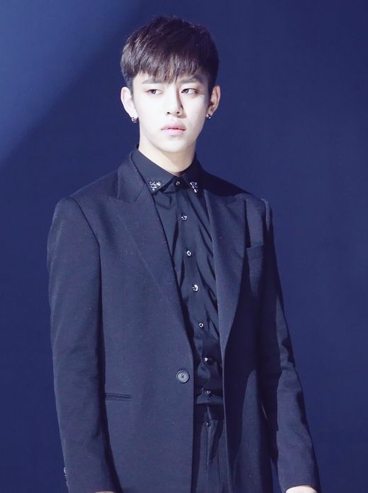 is_Layla's tweet photo. Same person
#4YearsWithBAP https://t.co/vAP9fzCsx6