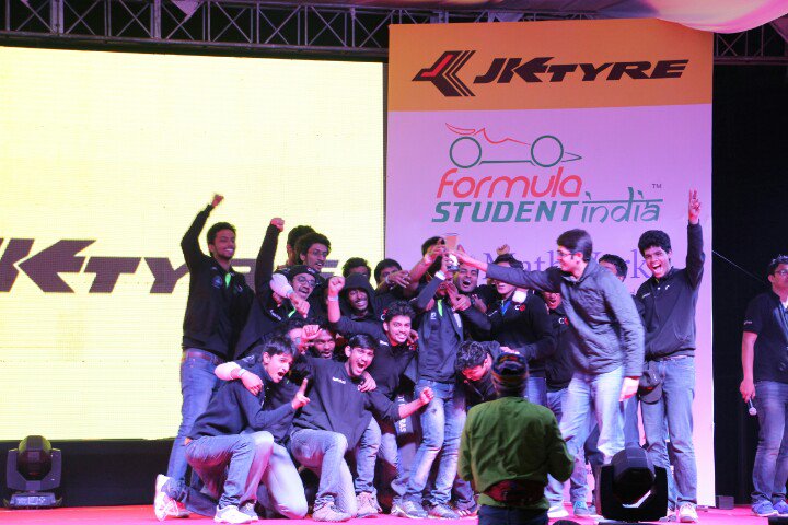 JKTyreRacing's tweet photo. Endurance Awards:
Top 3 Teams proved their mettle on the track! #JKFormulaStudent #FSI2016 https://t.co/doXzIhLqSw